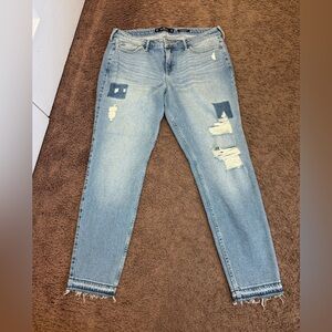 2 FOR $20 Hollister Low Rise Super Skinny Jeans Destructed Light Wash 32